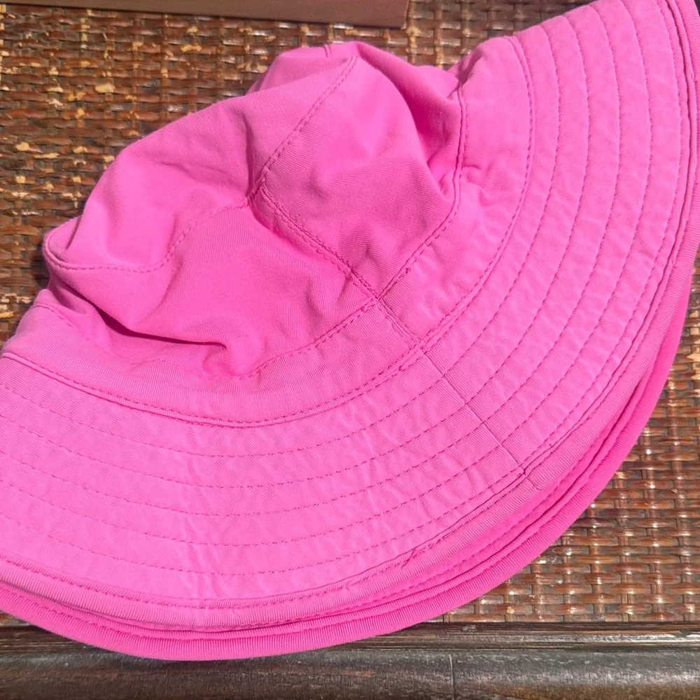 Coolibar Vibrant Pink Sun Hat - Picture 3 of 3